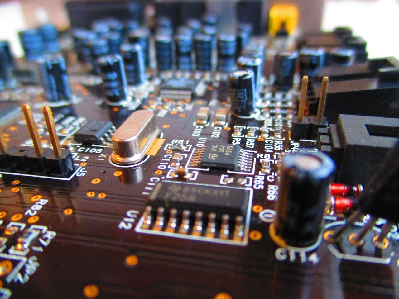 Refractory Metal in Semiconductors